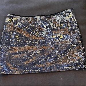 Stunning Forever 21  Sequin Skirt. New w/o Tags